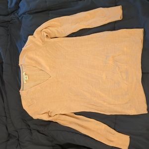 Banana Republic pink v-neck Sweater